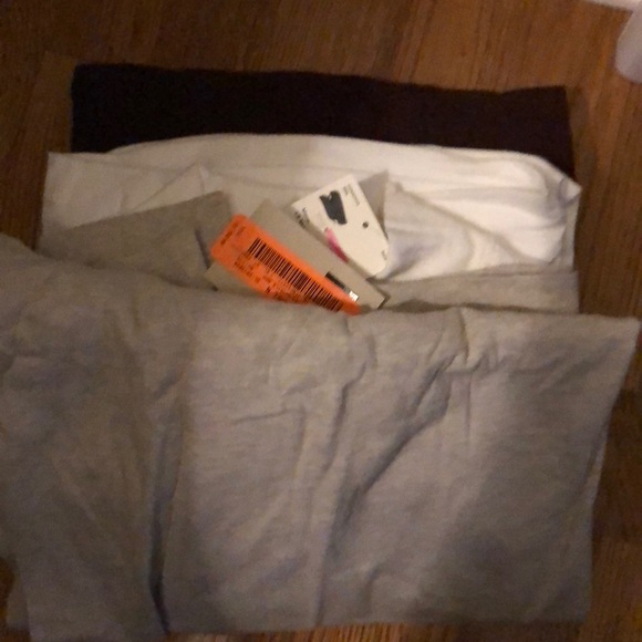 XXL gray, white, and brown long sleeves t shirts - Picture 2 of 2